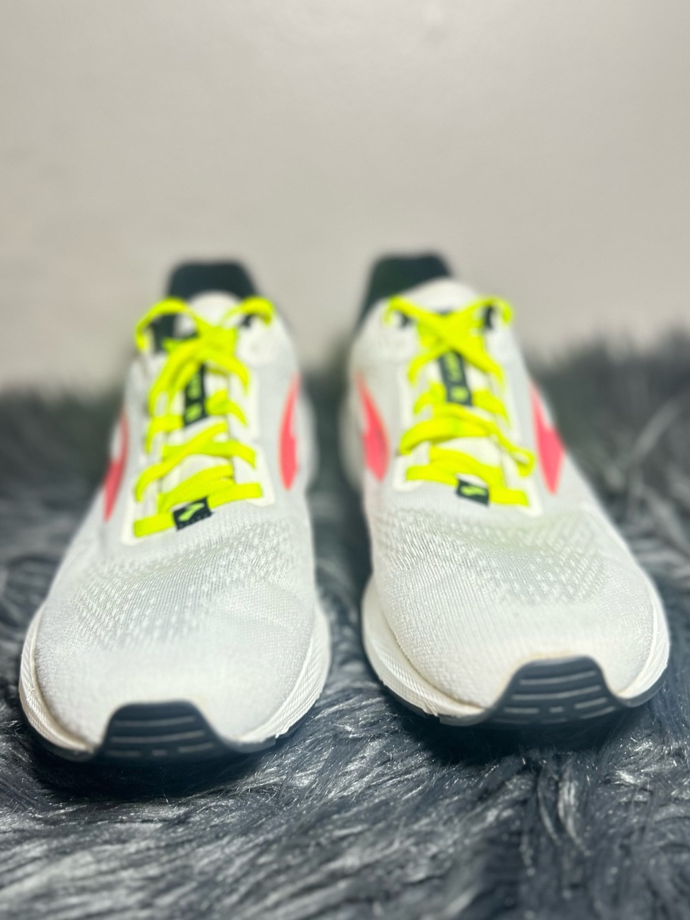 Brooks Launch 9 Running Shoe Neon Pink-Orange Sneakers Size 9 - Picture 4 of 13